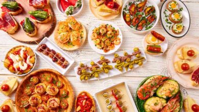 What is Tapas Cuisine in Spanish?